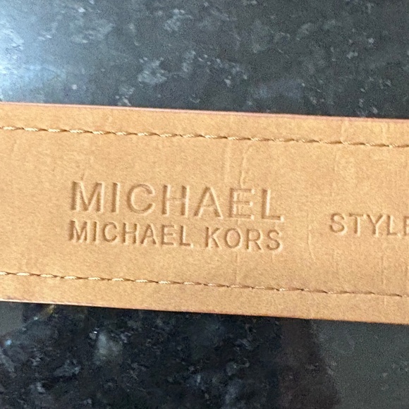 NWOT - Michael Kors Signature Logo Belt - SZ L - Picture 9 of 12